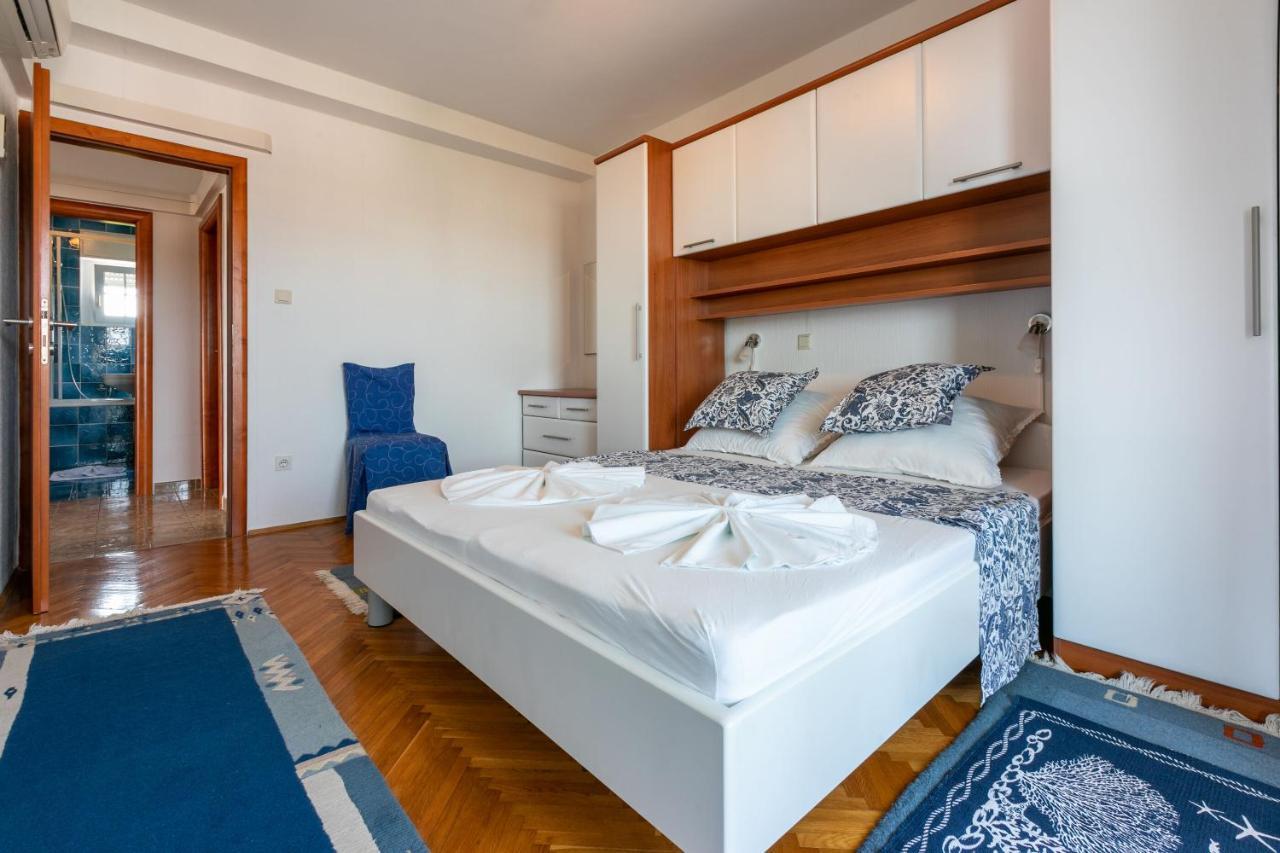 Apartments Vila Antula Banjol Exterior foto