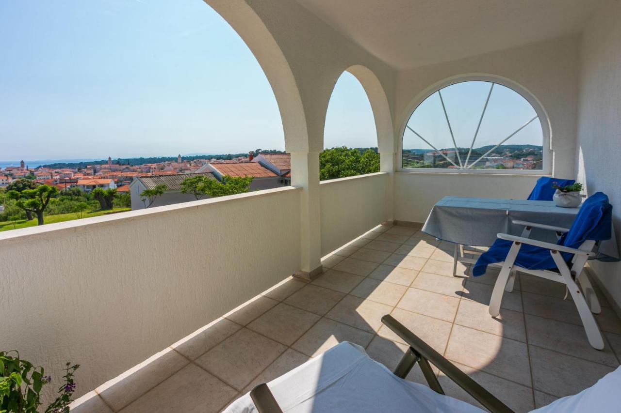 Apartments Vila Antula Banjol Exterior foto