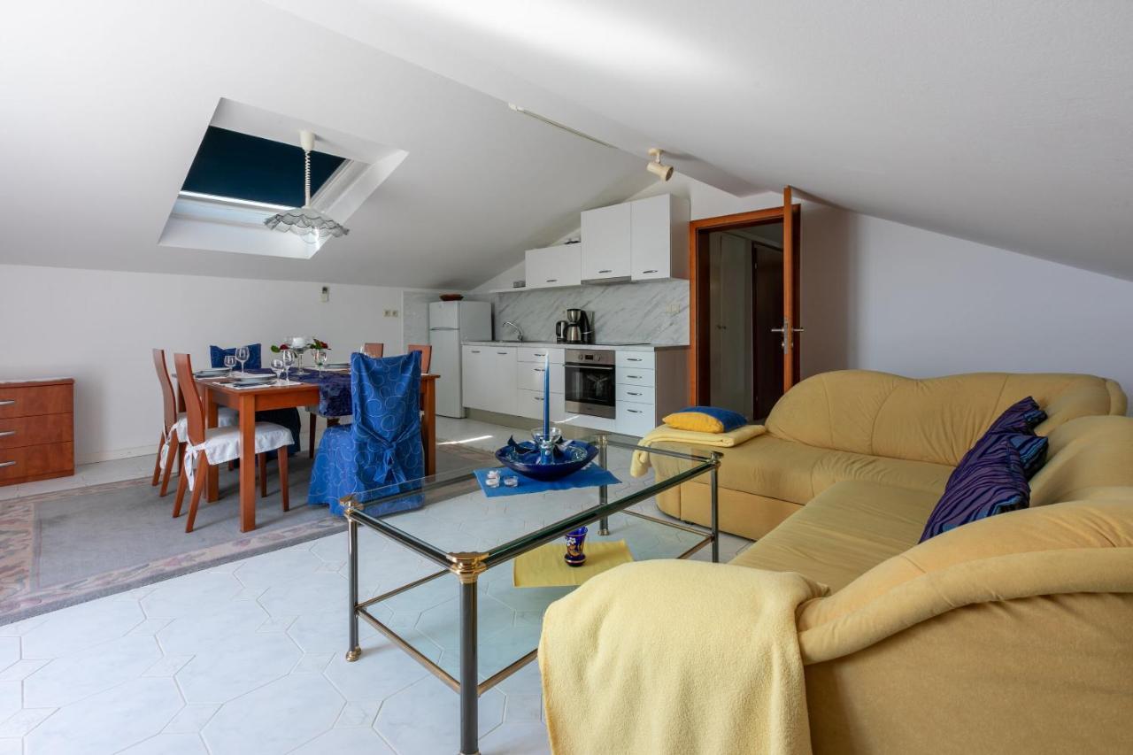 Apartments Vila Antula Banjol Exterior foto